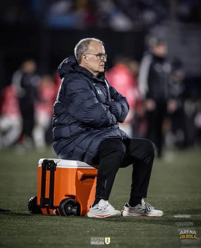 🚨 Jogadores do Uruguai pressionam Bielsa antes de jogo decisivo contra a Espanha da Copa 2026