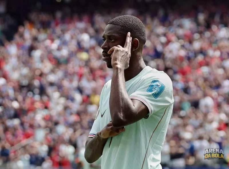 Dembélé faz história e brilha com hat-trick pela França