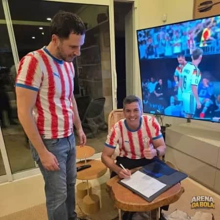Presidente do Paraguai decreta feriado após classificação na Copa da Copa 2026
