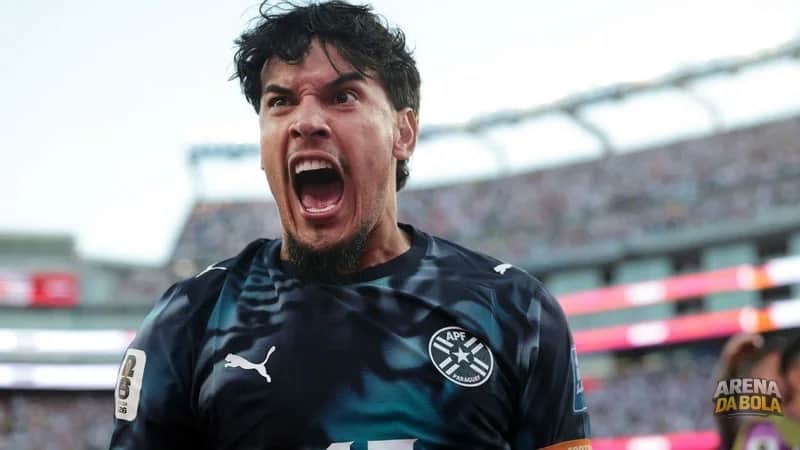 Gustavo Gómez agradece torcida do Palmeiras após vitória do Paraguai sobre a Alemanha da Copa 2026