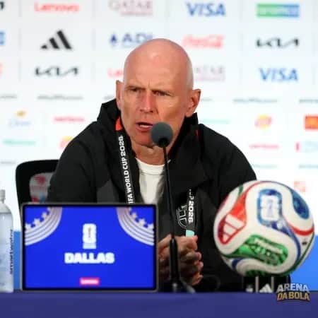 Técnico da Noruega evita comentar confronto com o Brasil na Copa 2026