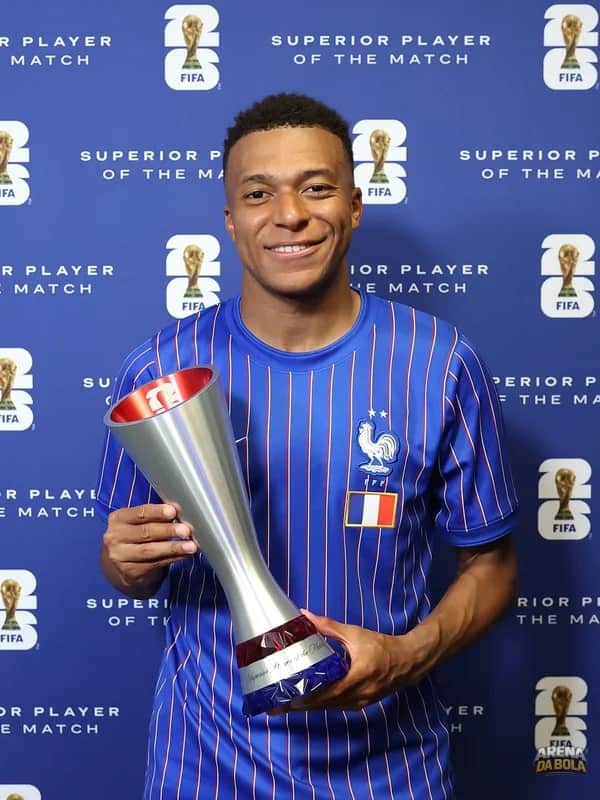 Kylian Mbappé brilha e é eleito melhor em campo na vitória da França da Copa 2026