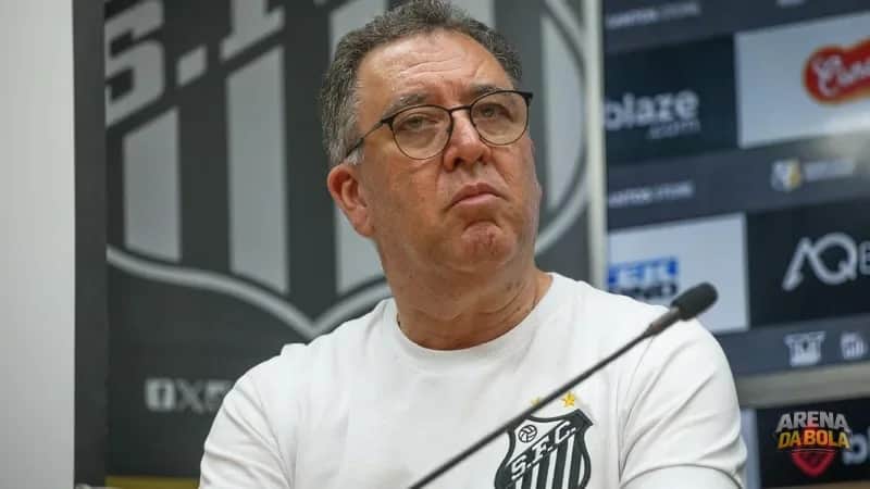 Santos sofre transfer ban e não pode contratar jogadores