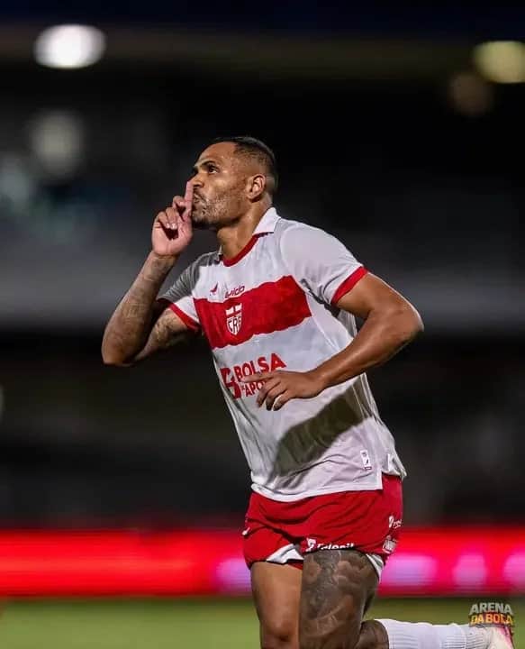 São Paulo tenta contratar Mikael, mas proposta é recusada pelo CRB