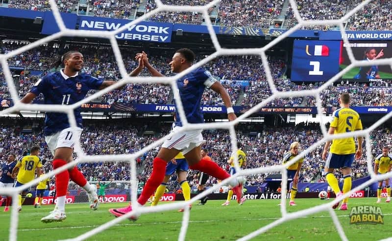 Michael Olise mira recorde de Pelé em assistências na Copa do Mundo