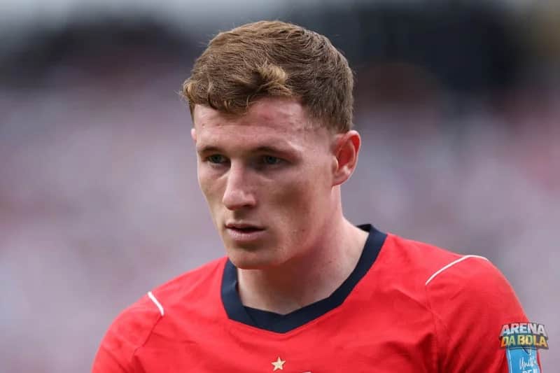 Manchester City perto de contratar Elliot Anderson do Nottingham Forest