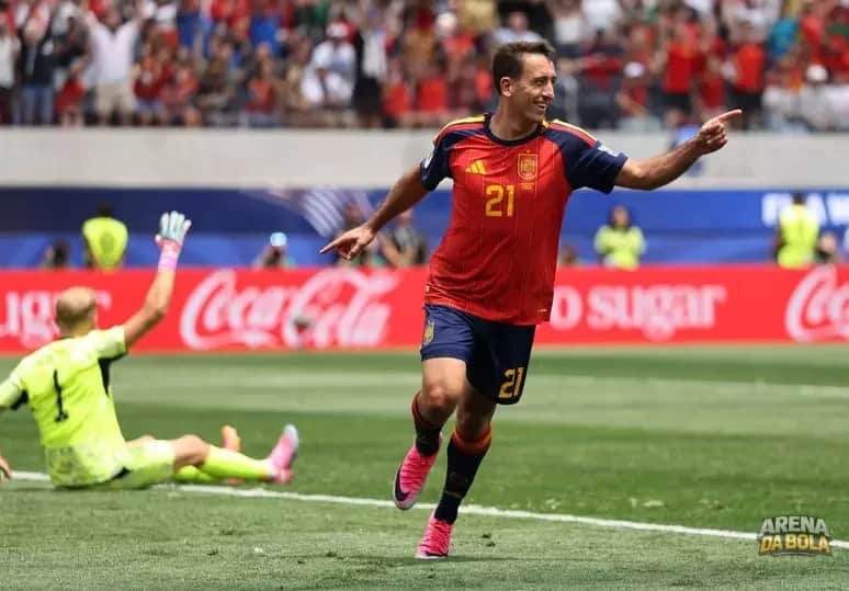Mikel Oyarzábal brilha e empata com Vini