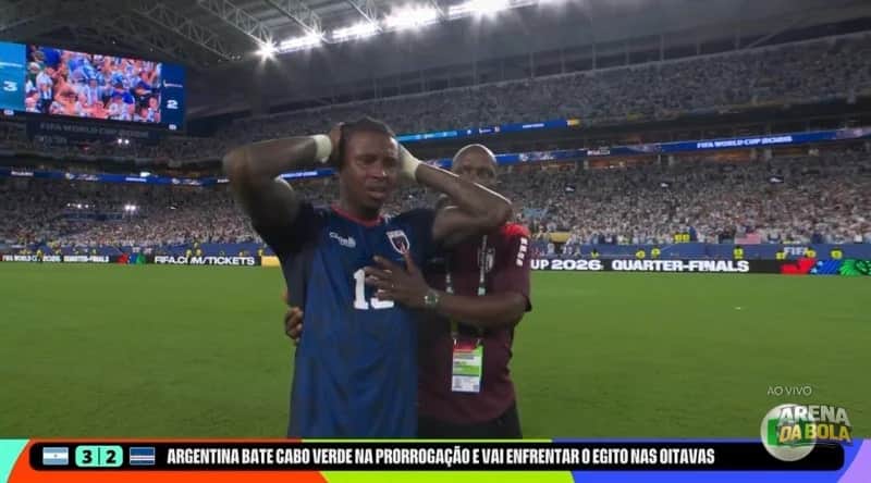 Sidny Lopes, de Cabo Verde, se emociona após eliminação para a Argentina na Copa do Mundo