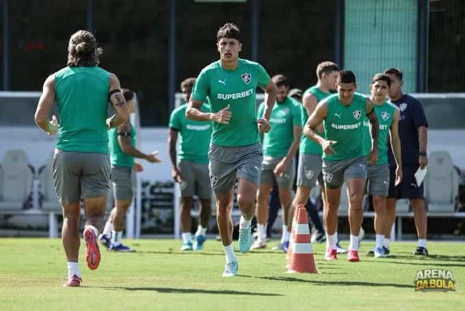 🚨 Fluminense acerta venda do volante Facundo Bernal ao Betis por R$ 52 milhões