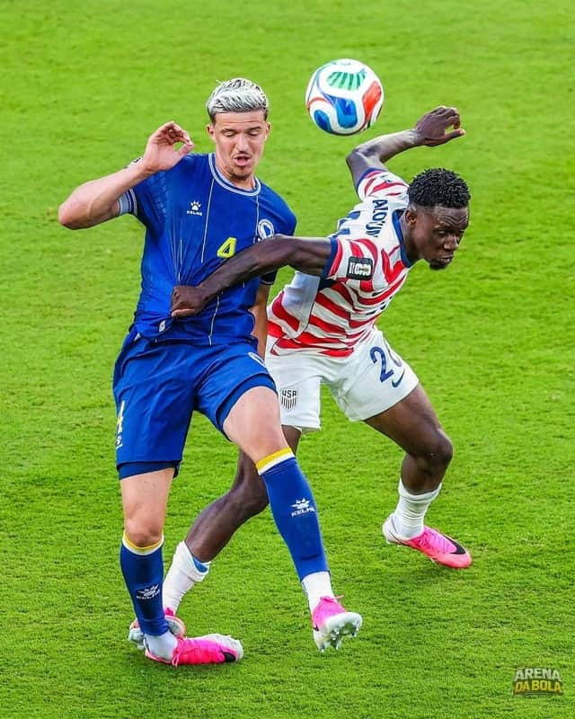 Folarin Balogun retorna e estará disponível contra a Bélgica nas oitavas da Copa 2026