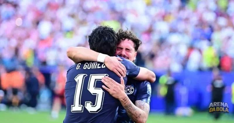 Palmeiras anuncia retorno de Gustavo Gómez, Mauricio e Ramón Sosa após Copa do Mundo