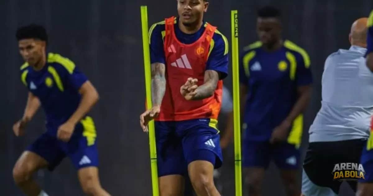 Cruzeiro busca reforço e inicia negociações com atacante Wesley, ex-Corinthians