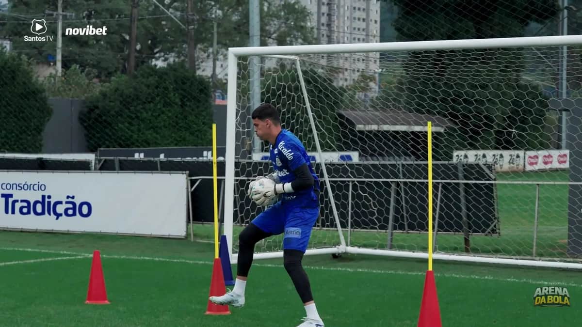 Santos se prepara intensamente para duelo contra o Botafogo no Brasileirão
