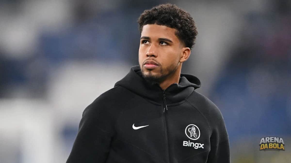 Manchester United avança na contratação de Andrey Santos por R$ 345 milhões