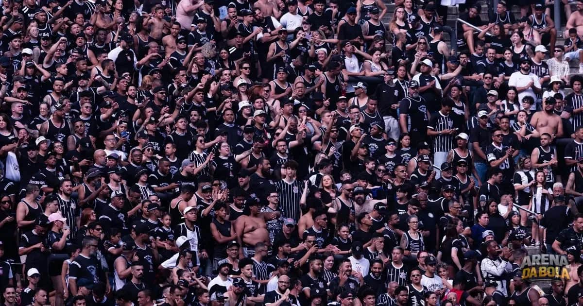 Corinthians inicia retirada das cadeiras do setor Sul da Neo Química Arena