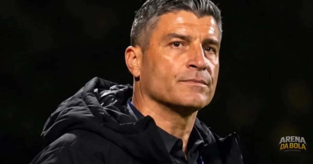 Vasco anuncia Pedro Emanuel como novo treinador para nova fase no clube