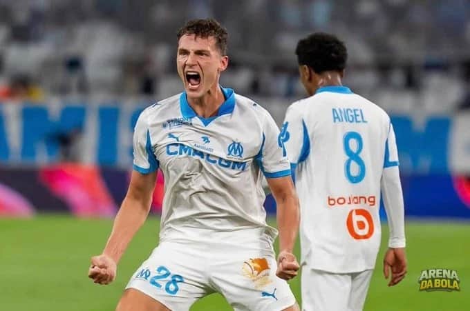 🚨 Mercado do Internacional: Pavard disponível e Lucumí fora de negociações