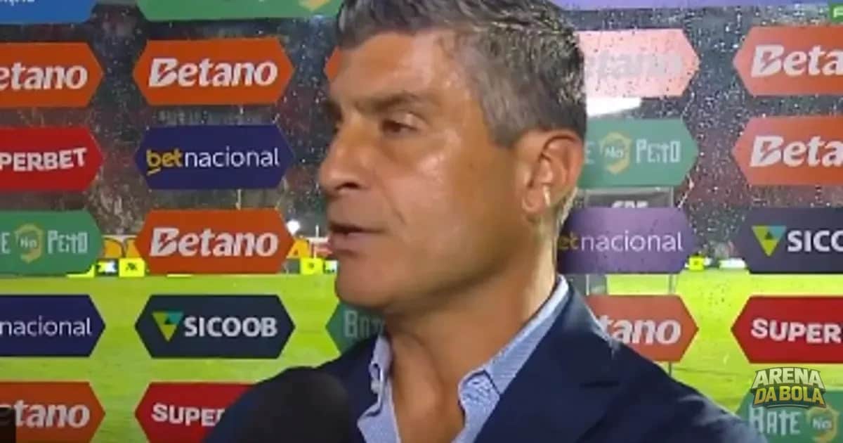 Pedro Emanuel revela clima de mudança no vestiário do Vasco: 'Vontade de mudar o rumo'
