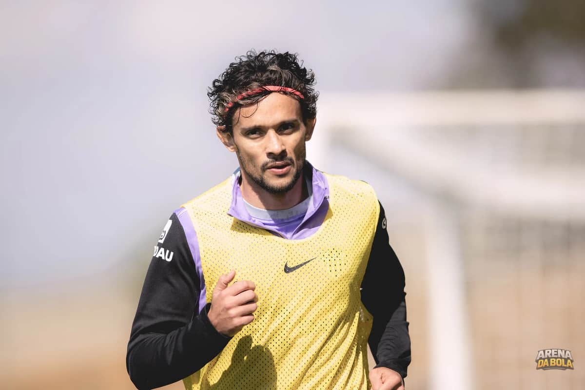 Gustavo Scarpa é liberado do DM e reforça o Atlético-MG contra o Bahia