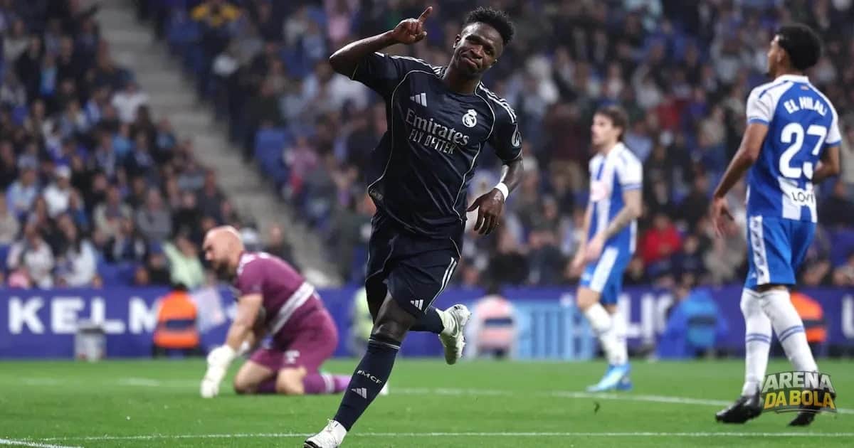Manchester United pode levar Vini Jr. do Real Madrid em meio a impasse contratual
