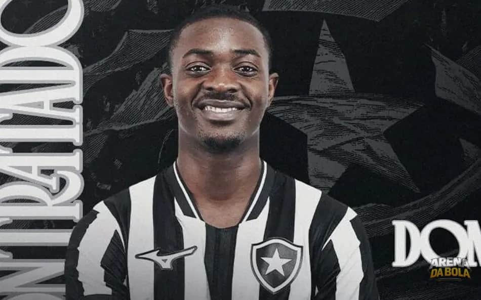 Botafogo contrata Domingos Andrade, volante angolano do Porto