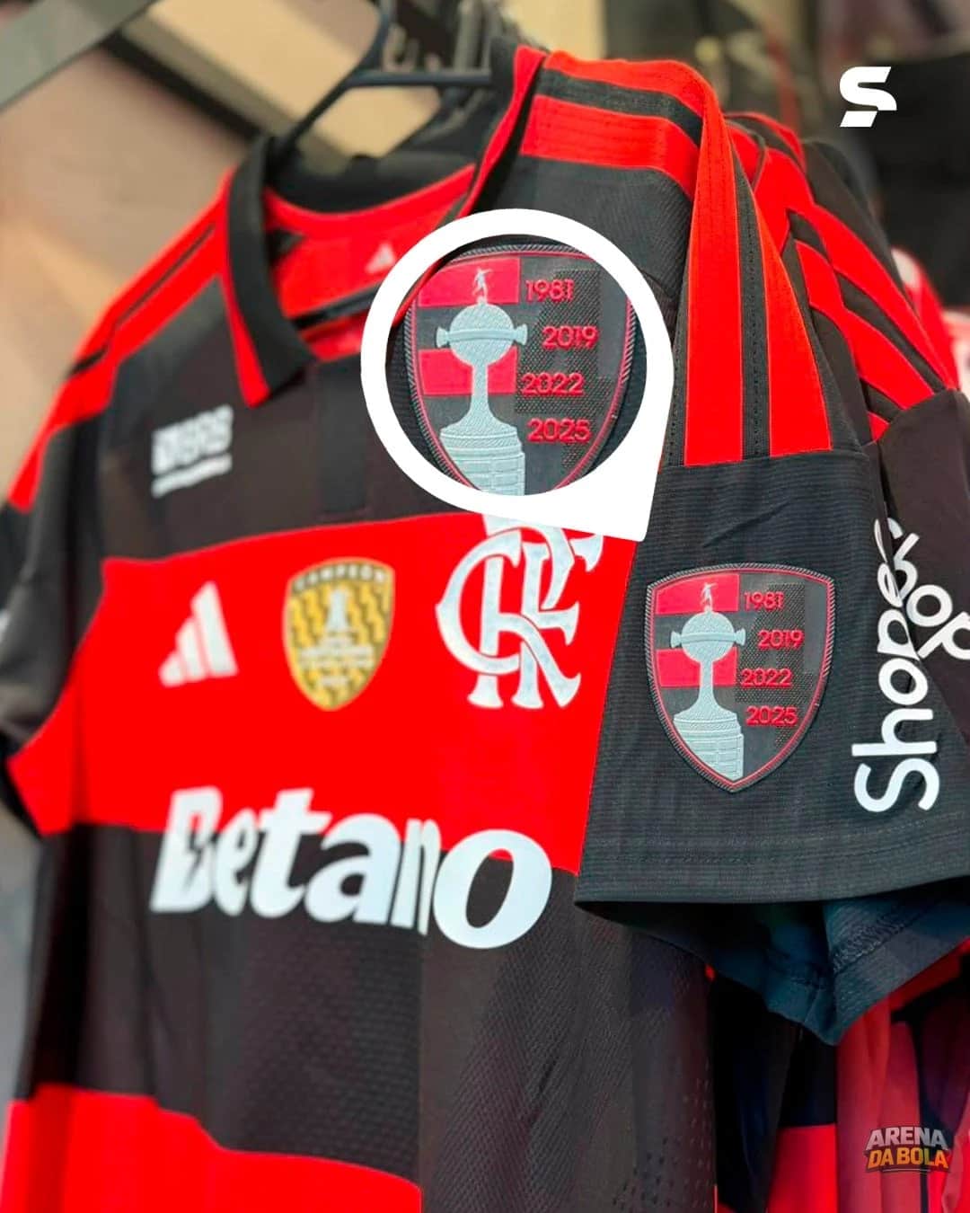 Fluminense, Flamengo e outros campeões recebem novo patch da Conmebol na Libertadores