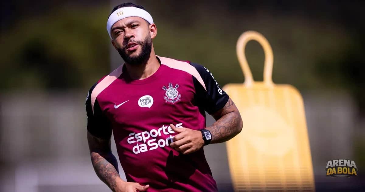 Corinthians e Memphis Depay avançam para renovação de contrato