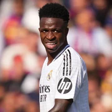 Vinicius Jr. deve permanecer no Real Madrid e assinar novo contrato — foto 2