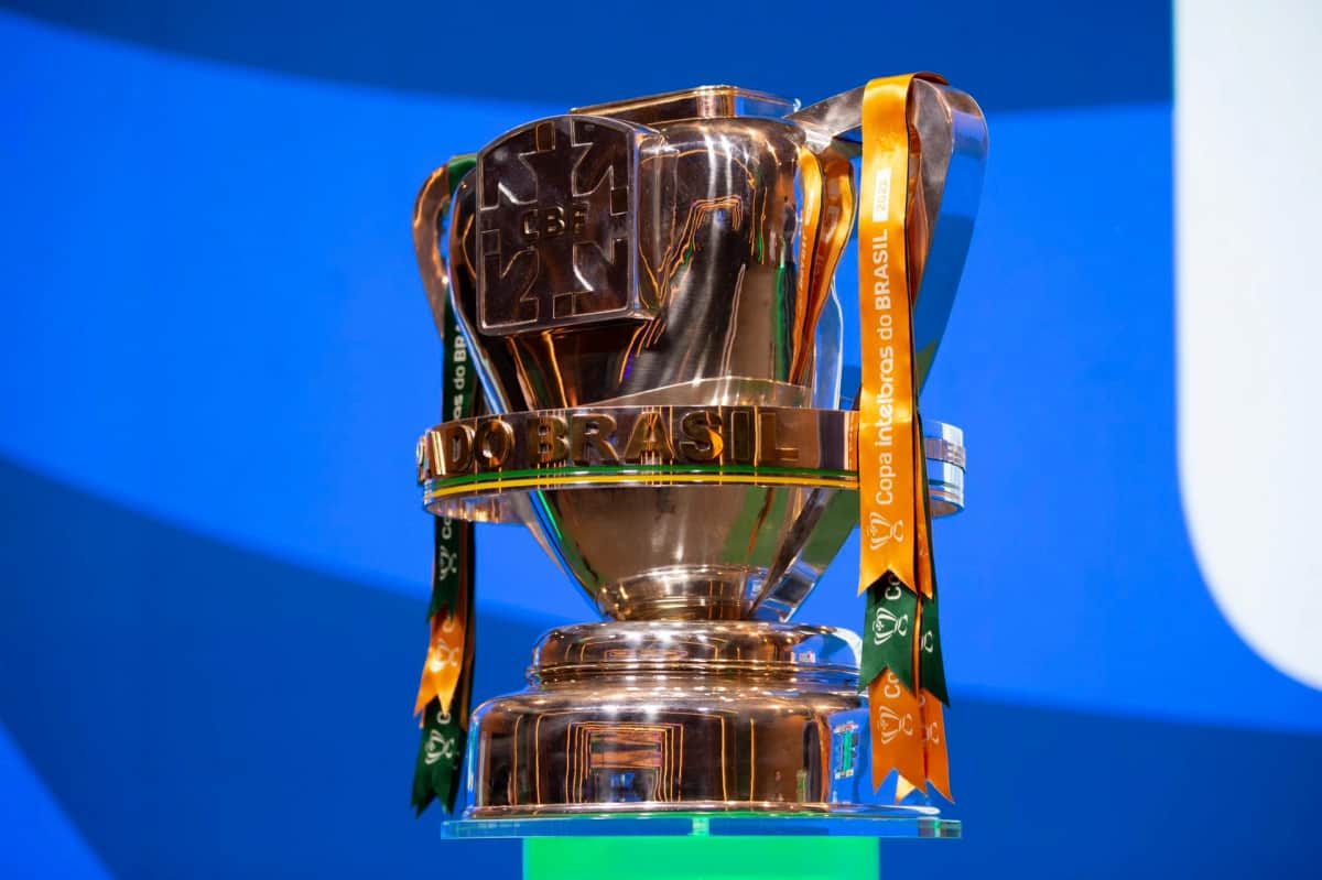 🚨 CBF busca parceria com Record para transmissão da Copa do Brasil entre 2027 e 2030 — foto 2