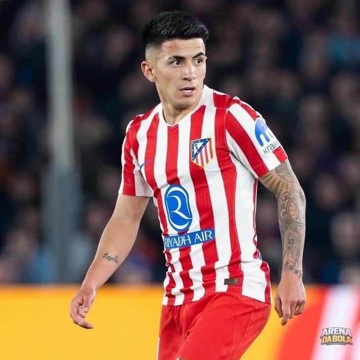 Atualização sobre Thiago Almada