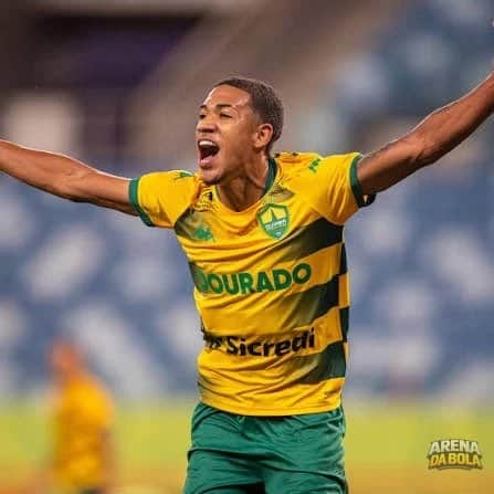 Flamengo retoma negociações com Cuiabá para contratar atacante Aiyran, de 17 anos
