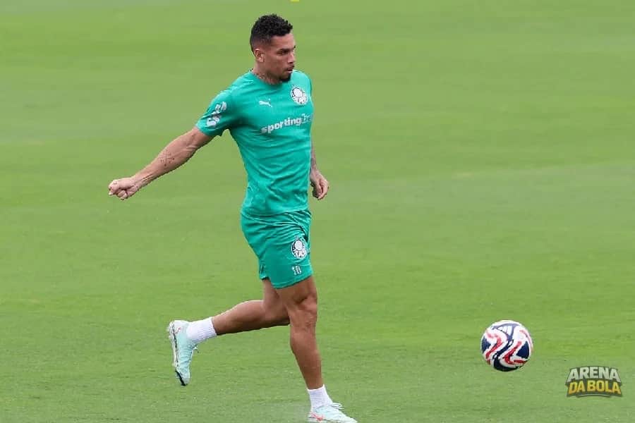 Paulinho sofre nova lesão e desfalca o Palmeiras novamente