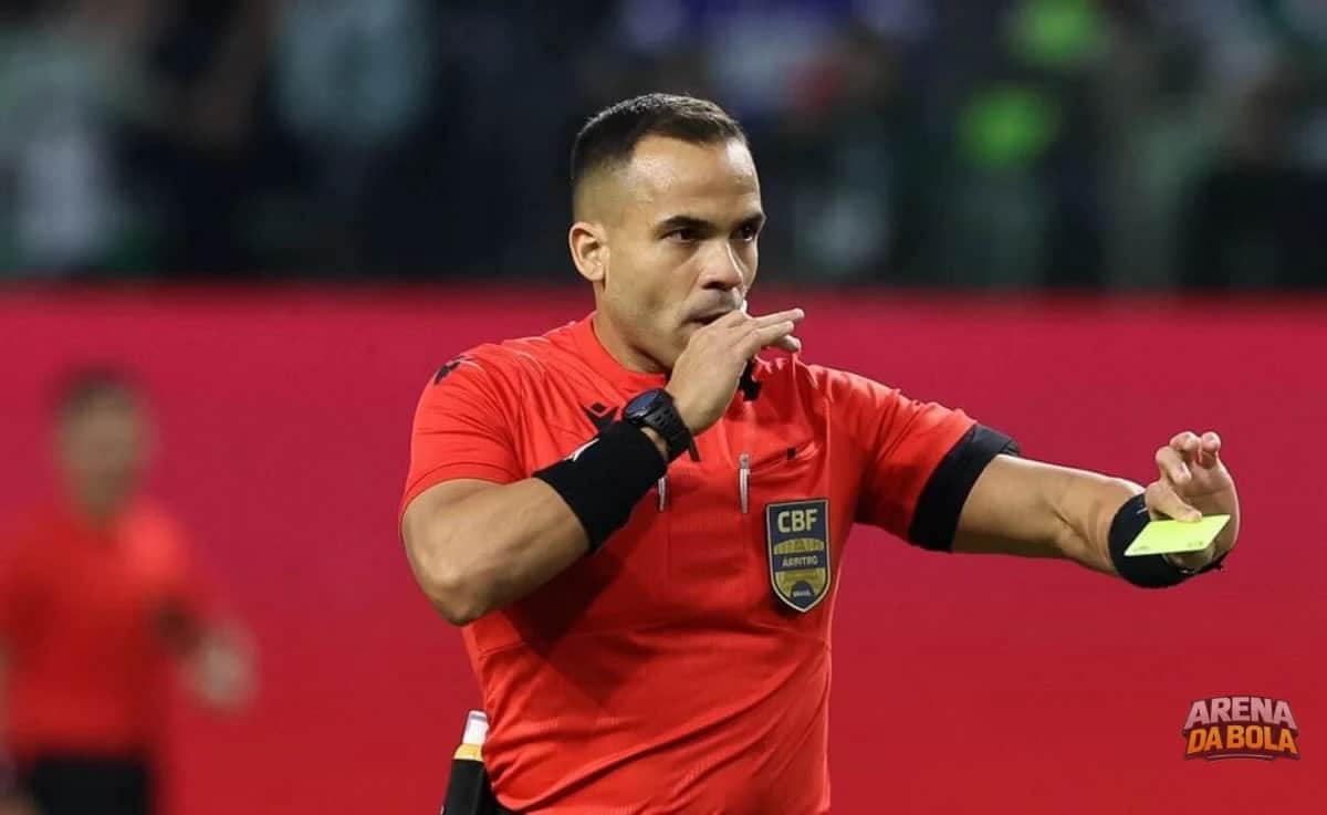 Corinthians solicita gravação do áudio do árbitro após reclamação de jogador contra o Internacional