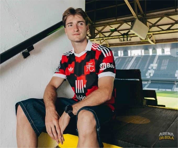 Oficial: Fulham anuncia a contratação de César Palacios, ex-Real Madrid