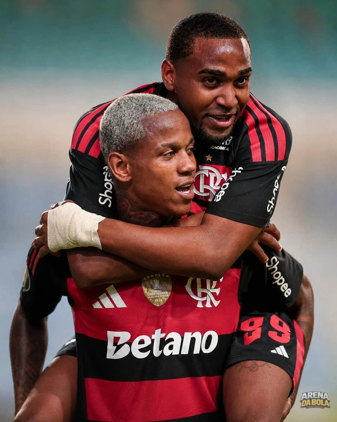 Flamengo descarta empréstimos de Lorran e Wallace Yan por enquanto
