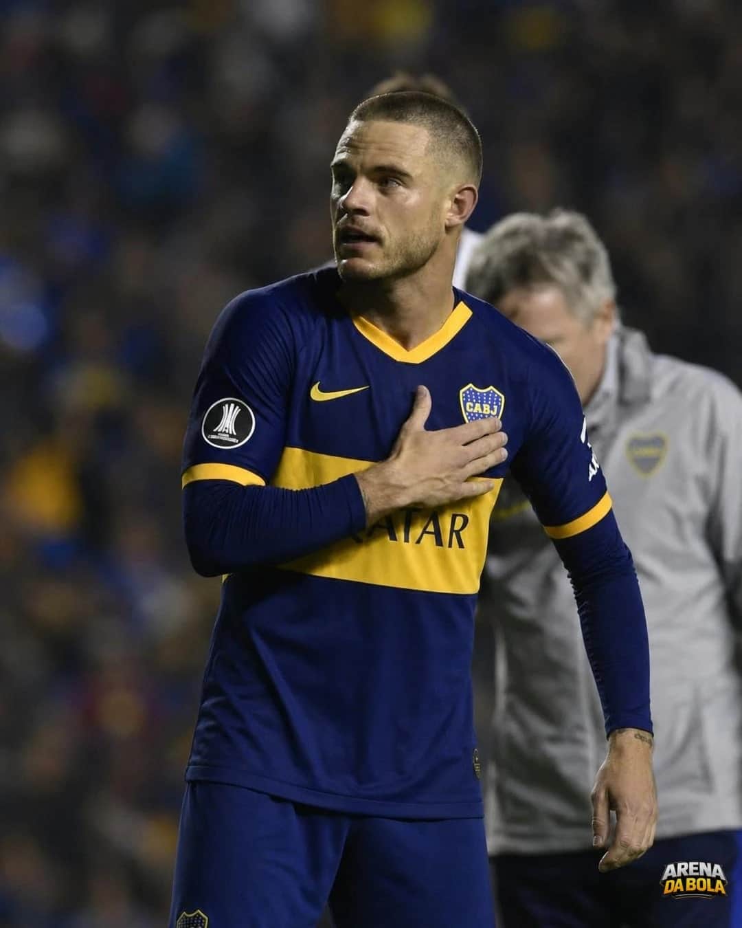 Nahitán Nández negocia rescisão com Al-Qadsiah e ficará livre