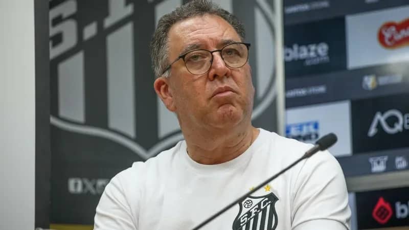 Santos sofre transfer ban e não pode contratar jogadores