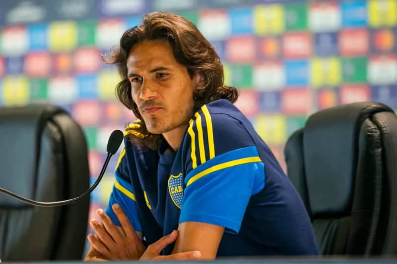 Edinson Cavani anuncia saída do Boca Juniors após três anos: 'Jornada linda'