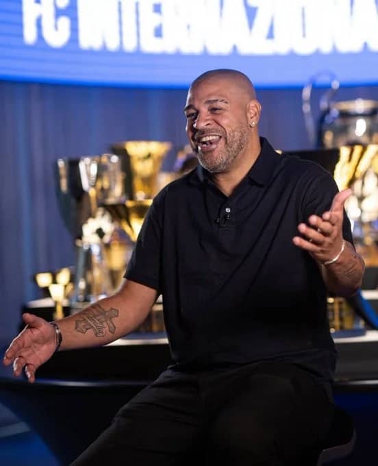 Adriano Imperador acerta dívida com Bradesco e parcela até 2031