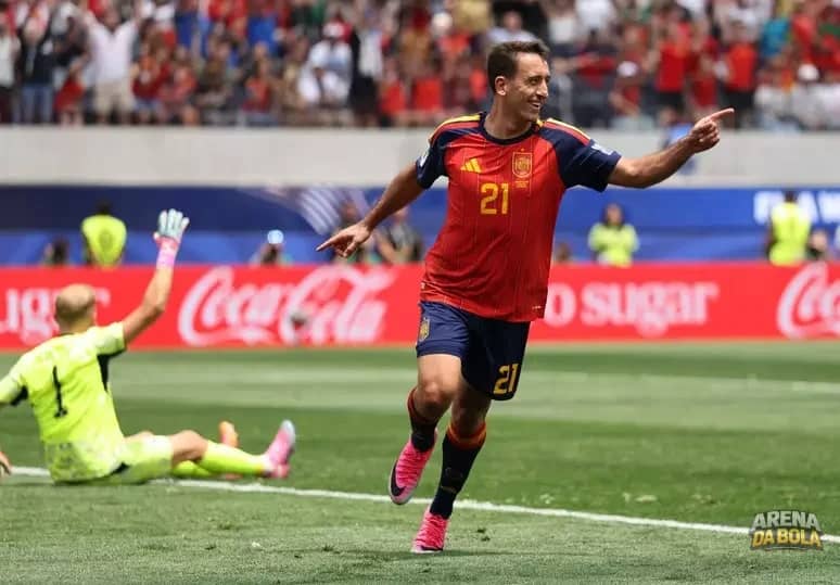 Mikel Oyarzábal brilha e empata com Vini