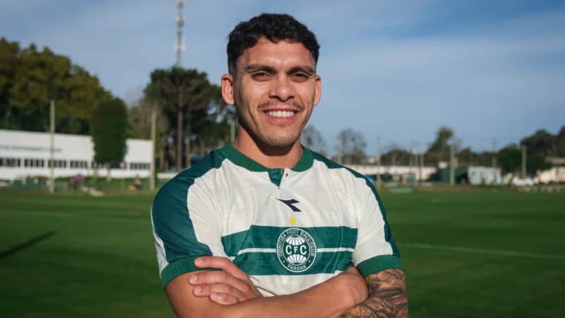 Coritiba anuncia a contratação do atacante uruguaio Brian Ocampo até 2029