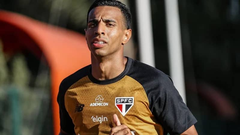 São Paulo não terá Victor Sá em jogo-treino contra o Red Bull Bragantino