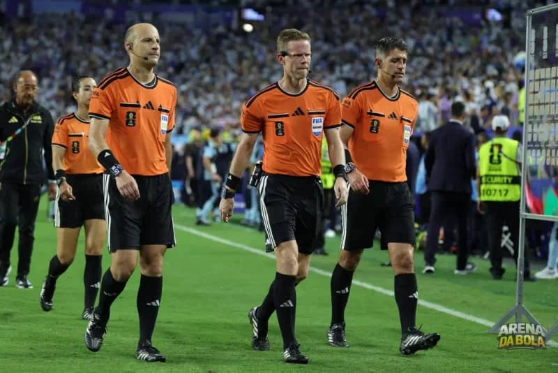 Argentinos superam Cabo Verde em jogo polêmico e brasileiros criticam arbitragem na Copa 2026 — foto 2