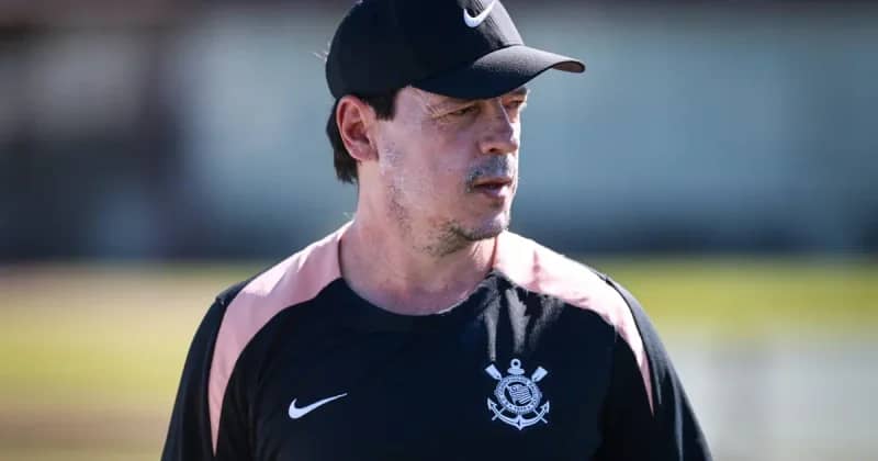 Corinthians encerra semana de treinos sob comando de Fernando Diniz