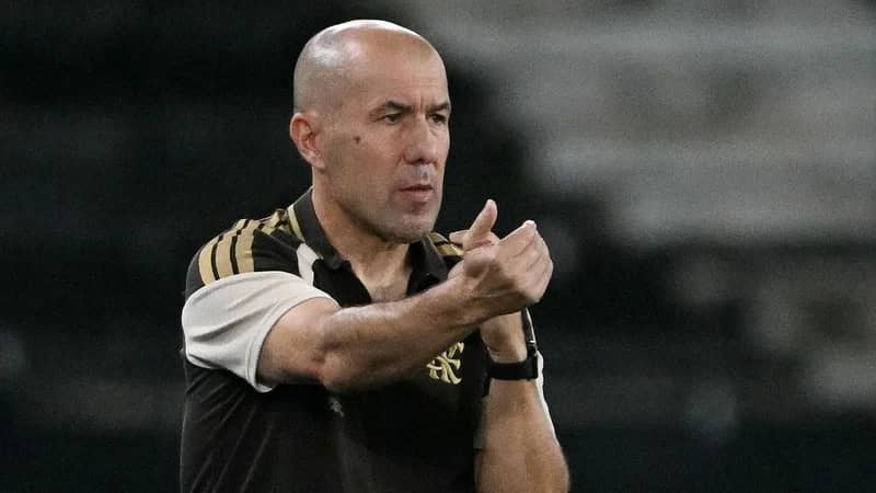 Flamengo aguarda retorno de Léo Ortiz durante pré-temporada em Portugal