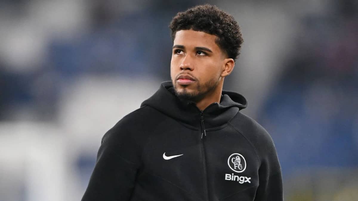 Manchester United avança na contratação de Andrey Santos por R$ 345 milhões