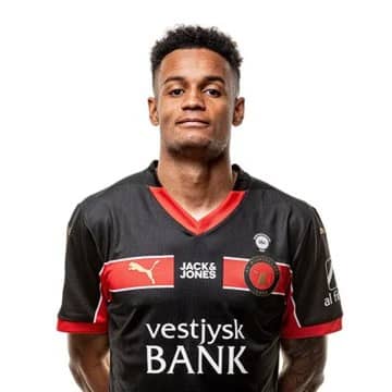 🚨 Botafogo se aproxima de contratação do lateral-esquerdo Paulinho