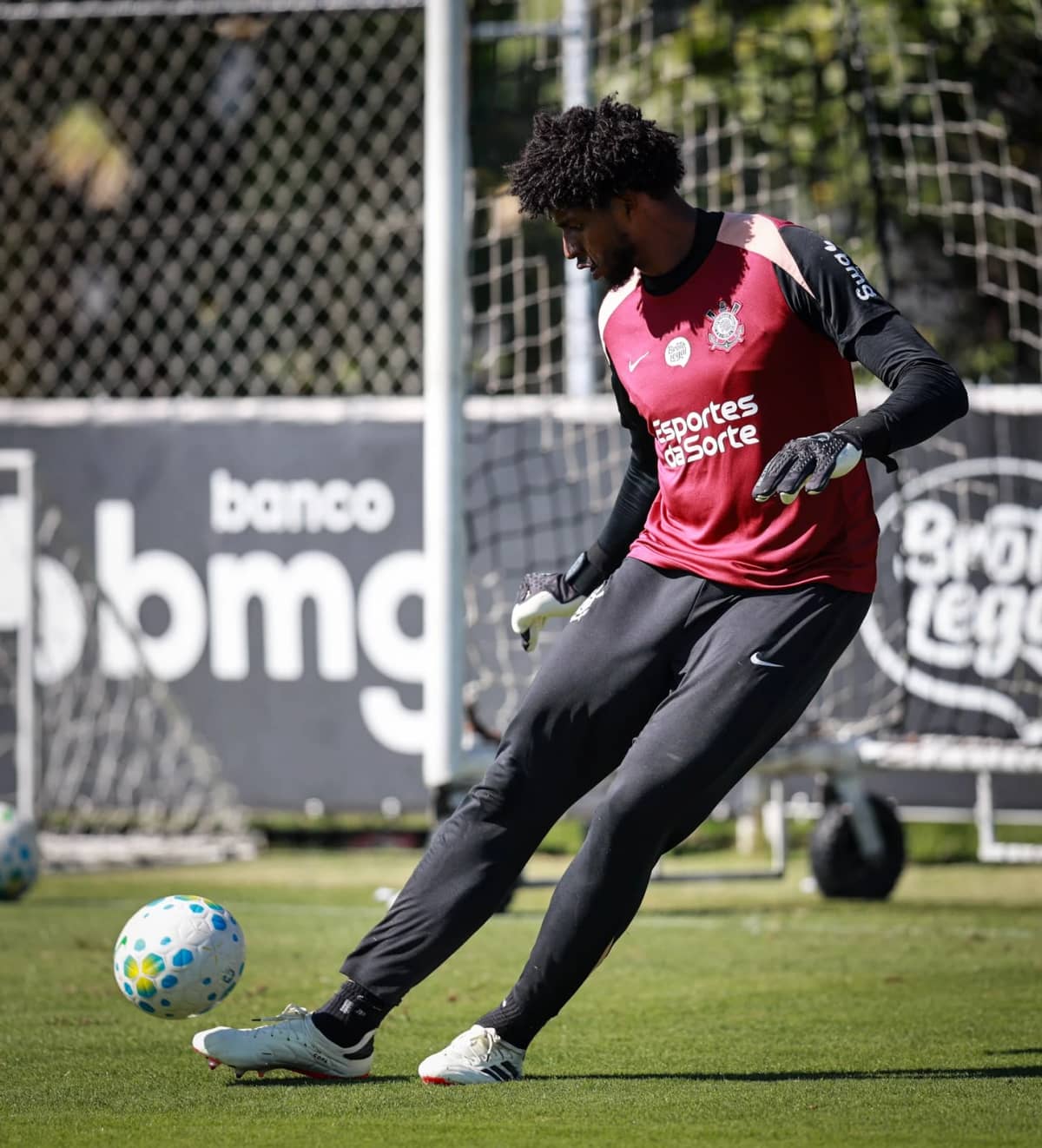 Corinthians se prepara para o retorno do Brasileirão sob comando de Fernando Diniz — foto 2