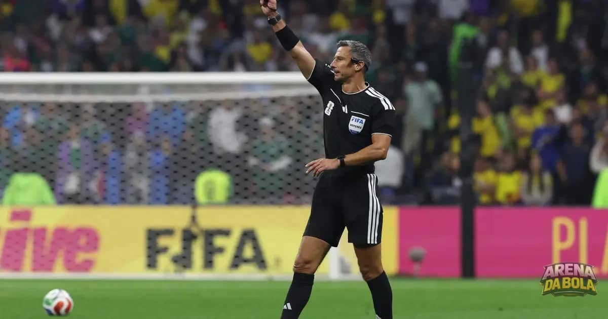 Slavko Vincic apita a final da Copa do Mundo entre Espanha e Argentina