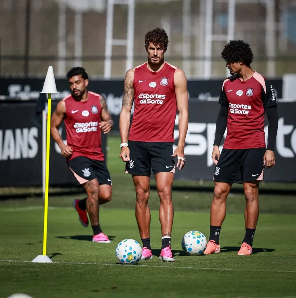 Corinthians intensifica treinos para duelo contra o Remo no Brasileirão 2026 — foto 6
